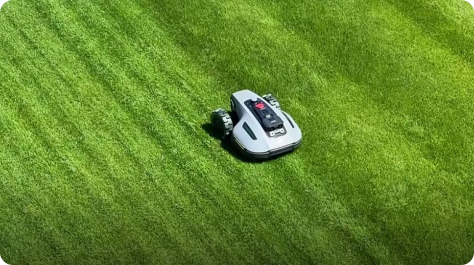 Eco-Friendly Lawn Mowers: Why Robotic Mowers Are the Future of Sustainable Lawn Care